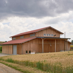 Getreidehalle mit abgesenkten Seiten