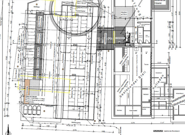 Grundriss - Liegehalle im Neubau und Melkzentrum im Bestand ergeben mit dem Laufhof einen groen Laufstall. Die unterschiedlichen Gebudehllen bilden offenere und geschtztere Bereiche aus und gliedern den Hof. 