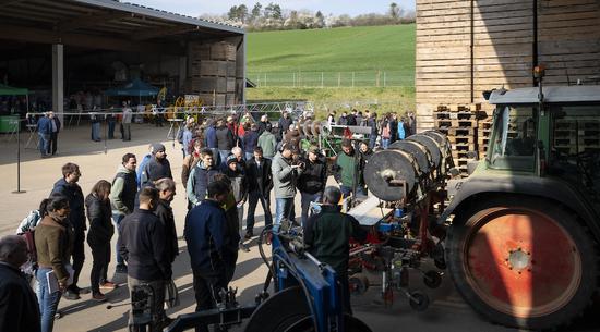 Der Praxistag Bewsserung fand am Landwirtschaftsbetrieb der Famile Schwab / Remlinger Rben statt.